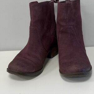 Teva Women's Dark Burgundy Ankle Boots